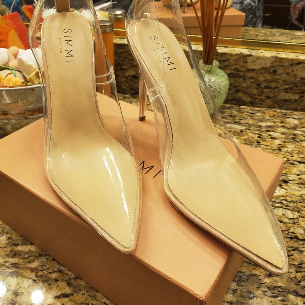 SIMMI - Clear Pumps